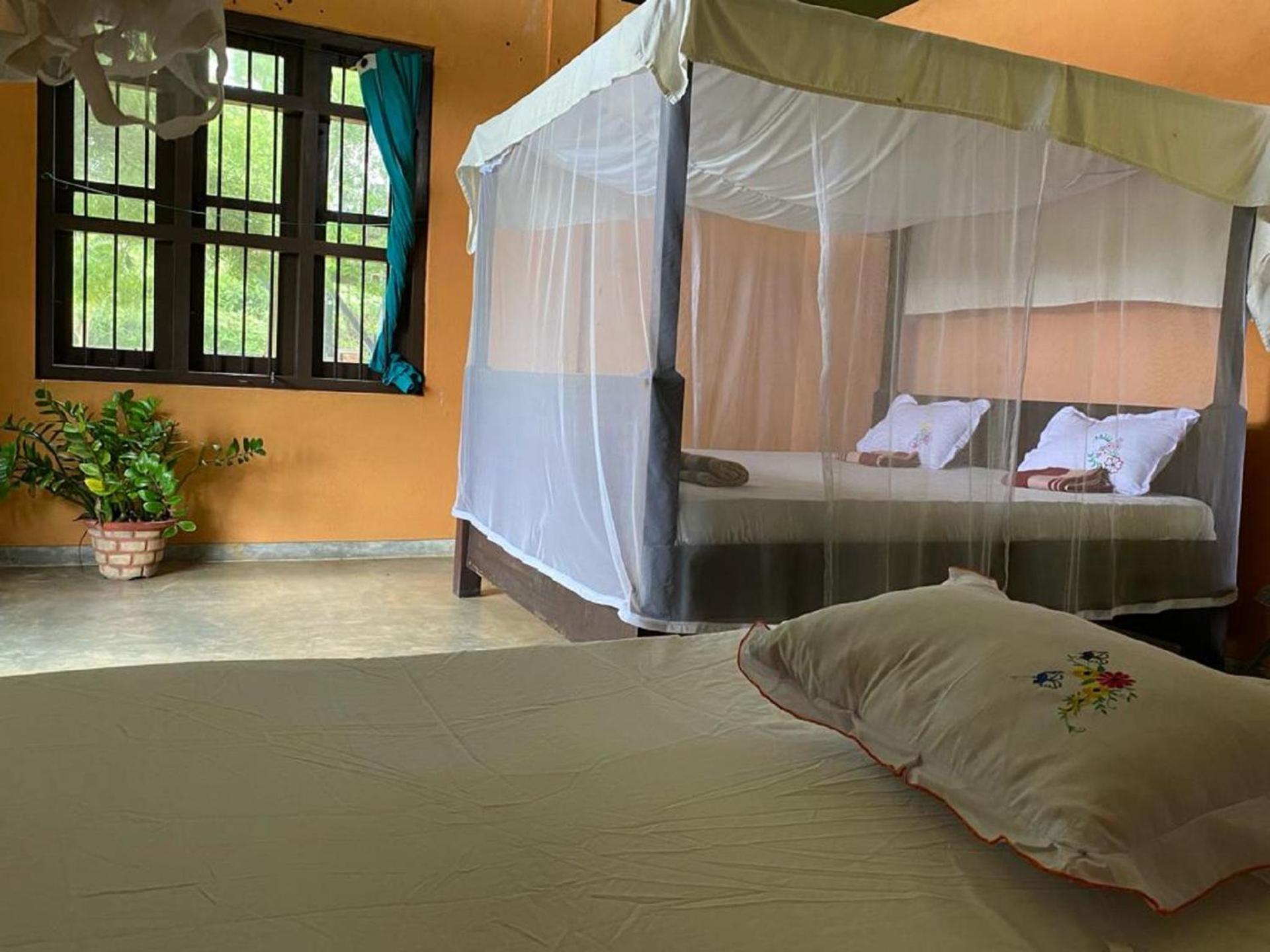 Yala Ying Yang Hostel & Camping Екстериор снимка
